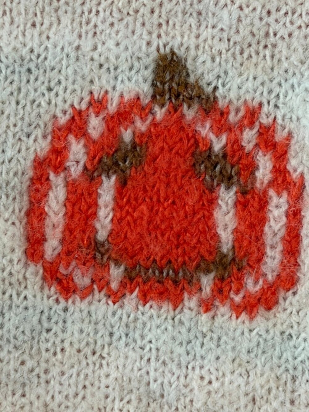 Vince Camuto Pumpkin Print Oatmeal Knit Sweater Women’s Medium Fall Autumn - Picture 4 of 6